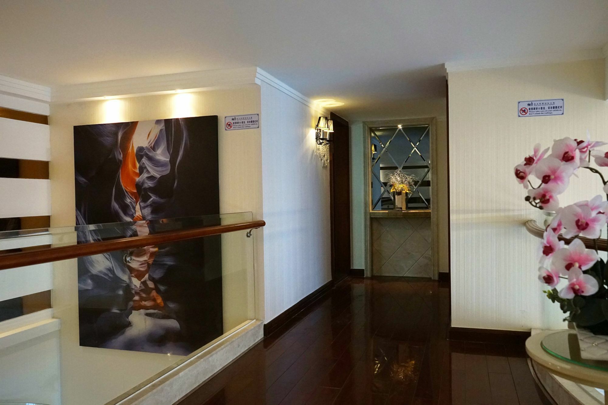 South & North International Apartment Guangzhou Exteriör bild