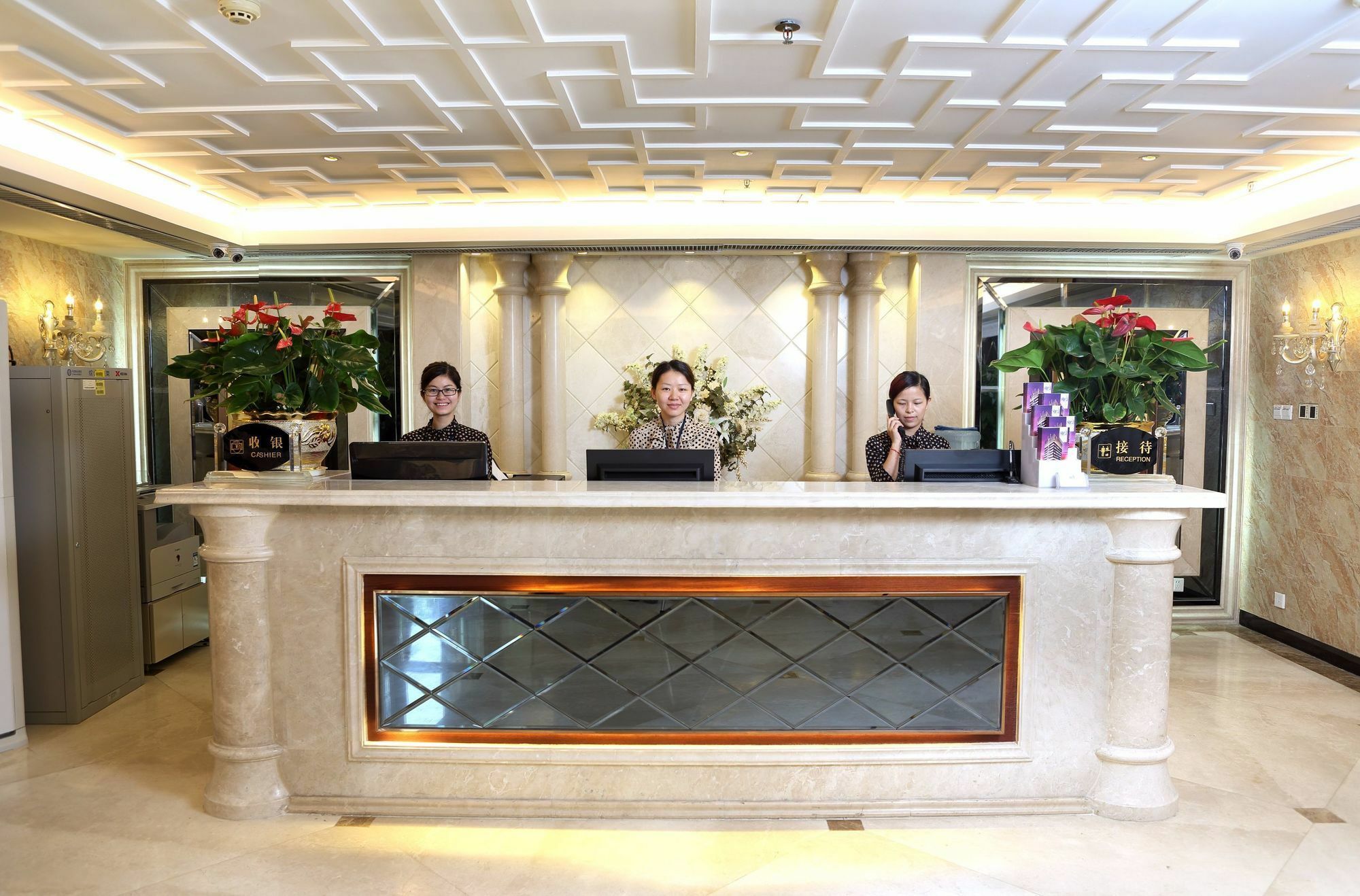 South & North International Apartment Guangzhou Exteriör bild